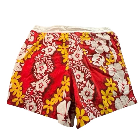 Island Imports Hawaiian Swim Shorts Men’s XL Red Yellow Tropical Floral Vintage - Picture 2 of 9
